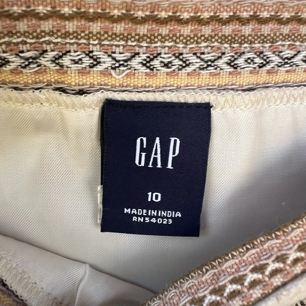 GAP this elegant